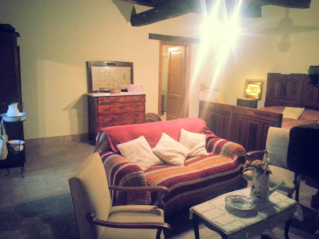 Agriturismo Santa Giusta Poggio San Lorenzo Room photo